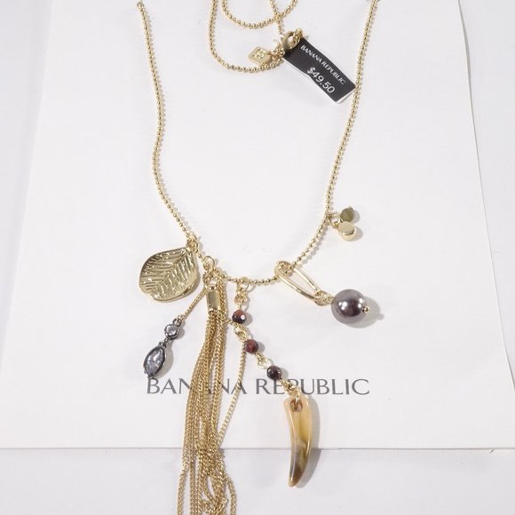Banana Republic Horn Tassel Ball leaf Crystal Pendant Necklace NWT 49.50 - Picture 7 of 8